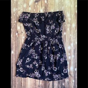 Summer strapless mini dress